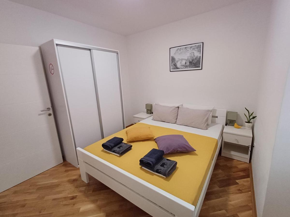 Villa Tamara With Garden And River View - Free Private Parking - Garage Mostar Exterior photo