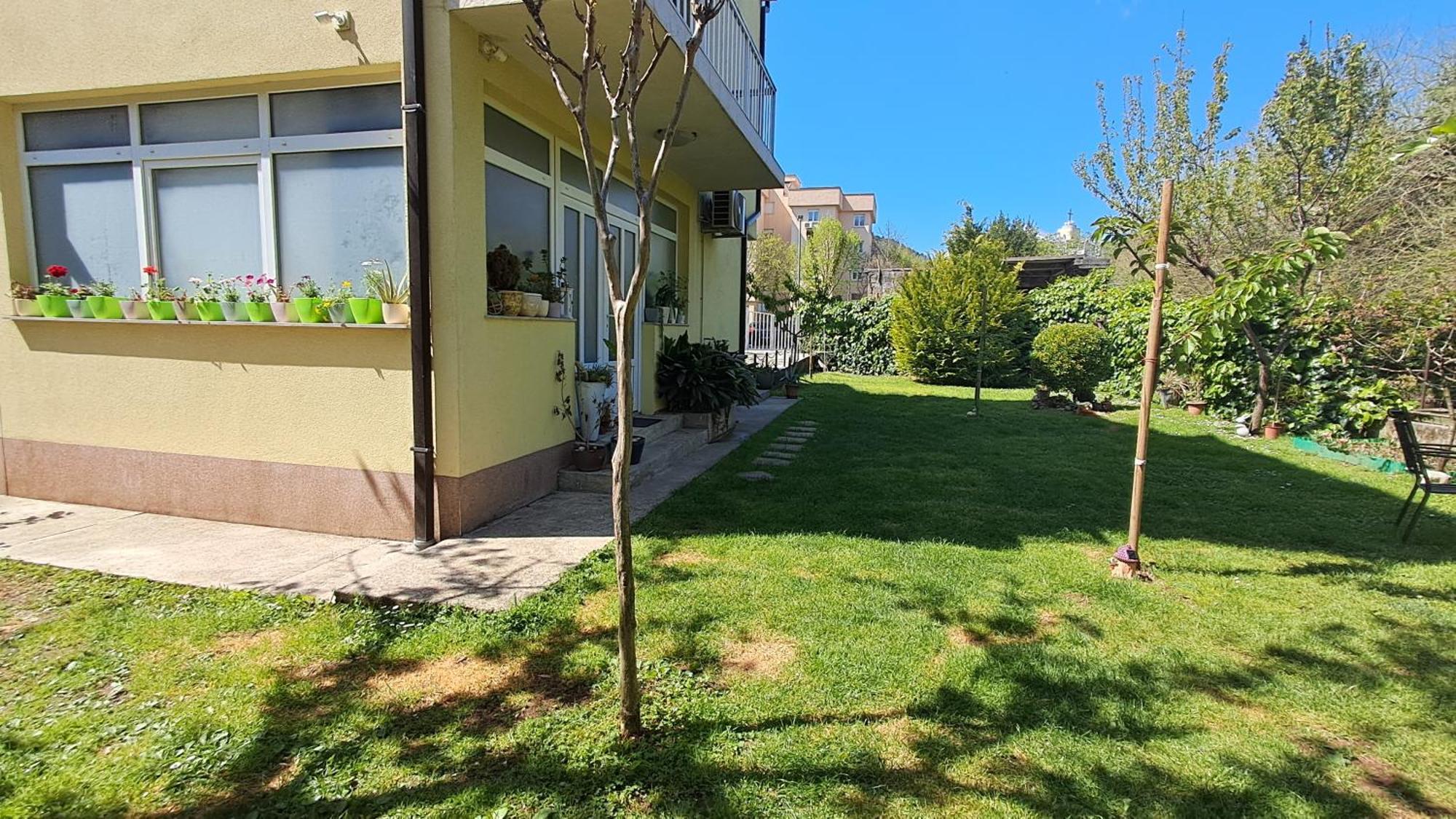 Villa Tamara With Garden And River View - Free Private Parking - Garage Mostar Exterior photo